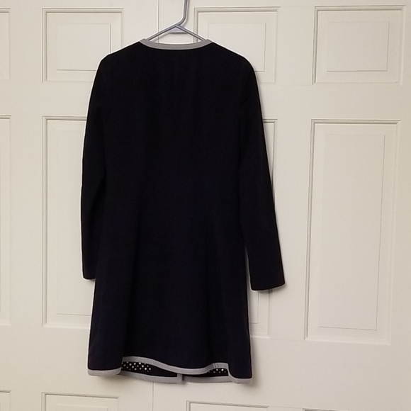 Coat - Picture 2 of 4